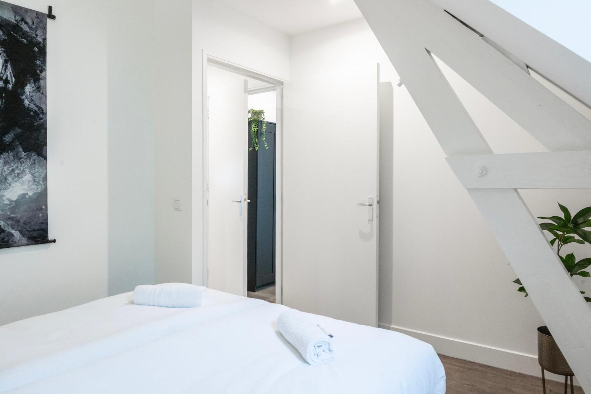 6-Bed Aircon House Diaz 60M2, Many Bedrooms Tilburgo Exterior foto